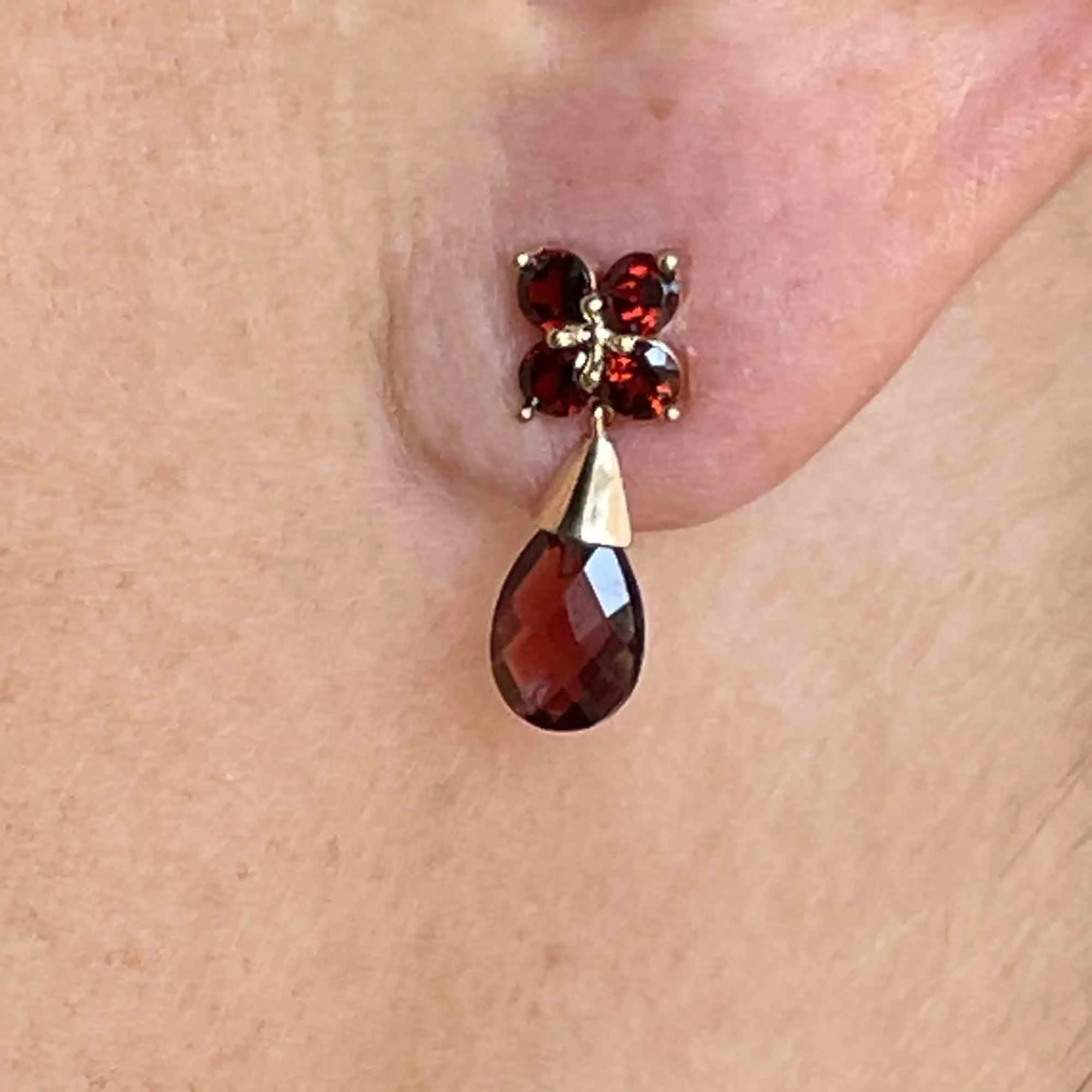 14K Gold Garnet Floral Cluster Drop Earrings