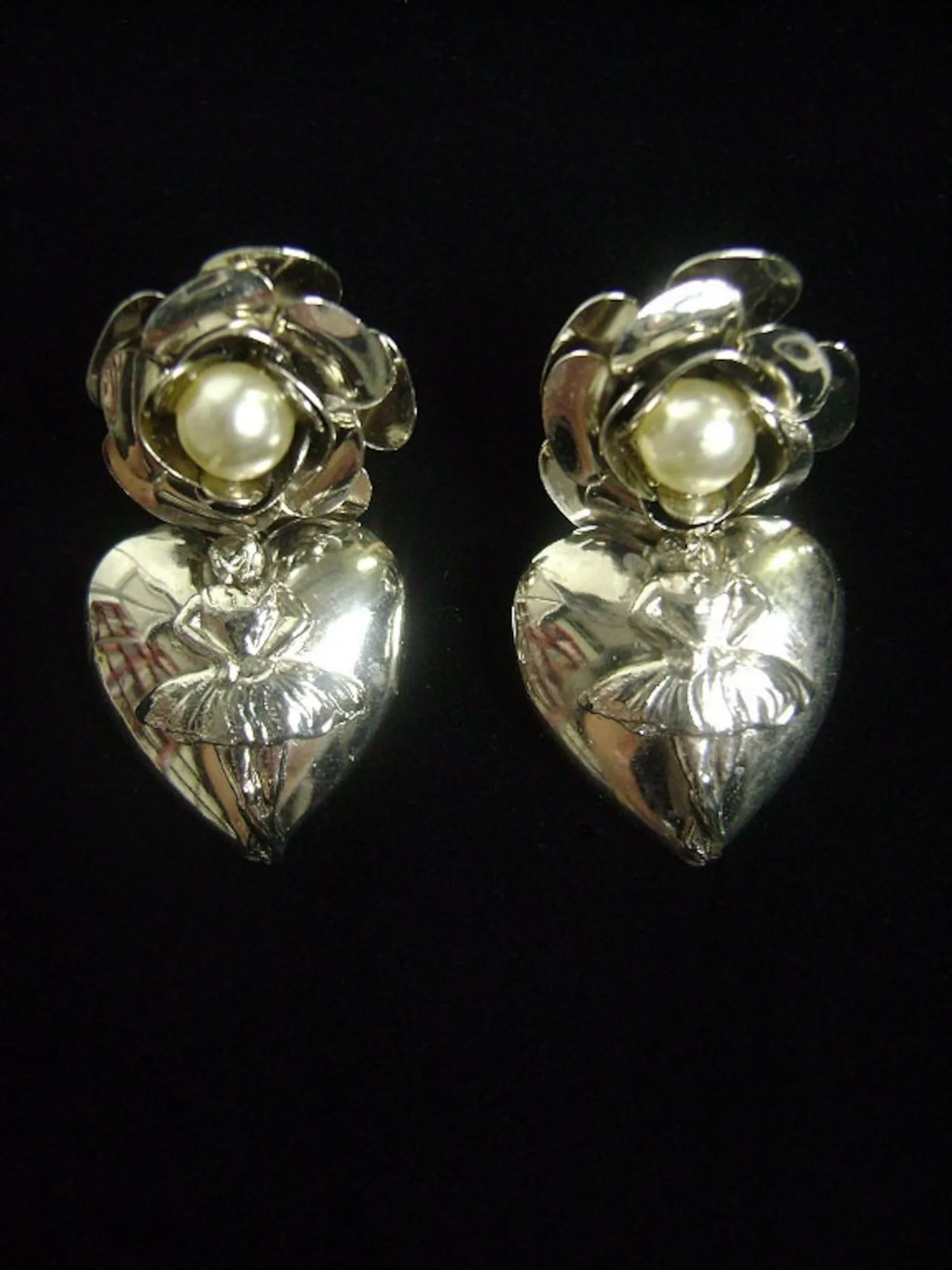 1980s Ballet Pearl Heart Drop Earrings, Deadstock, Pierced