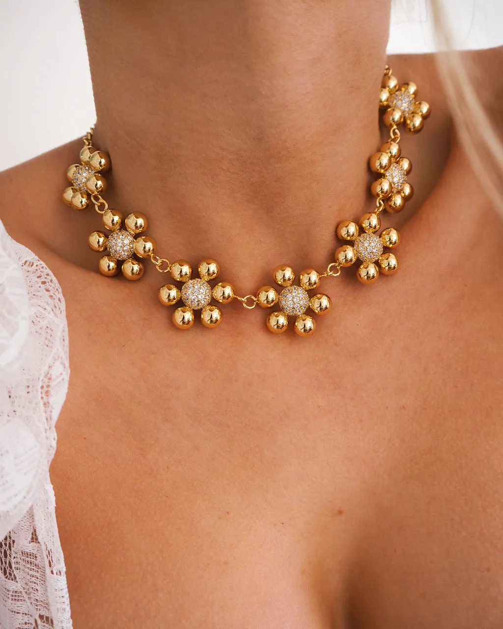 Daisy Statement Necklace- Gold