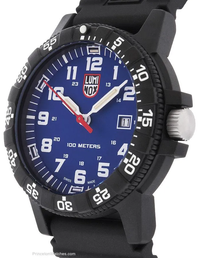 Luminox Mens LargeLeatherback Sea Turtle - Blue Dial - Strap - 100m - Date