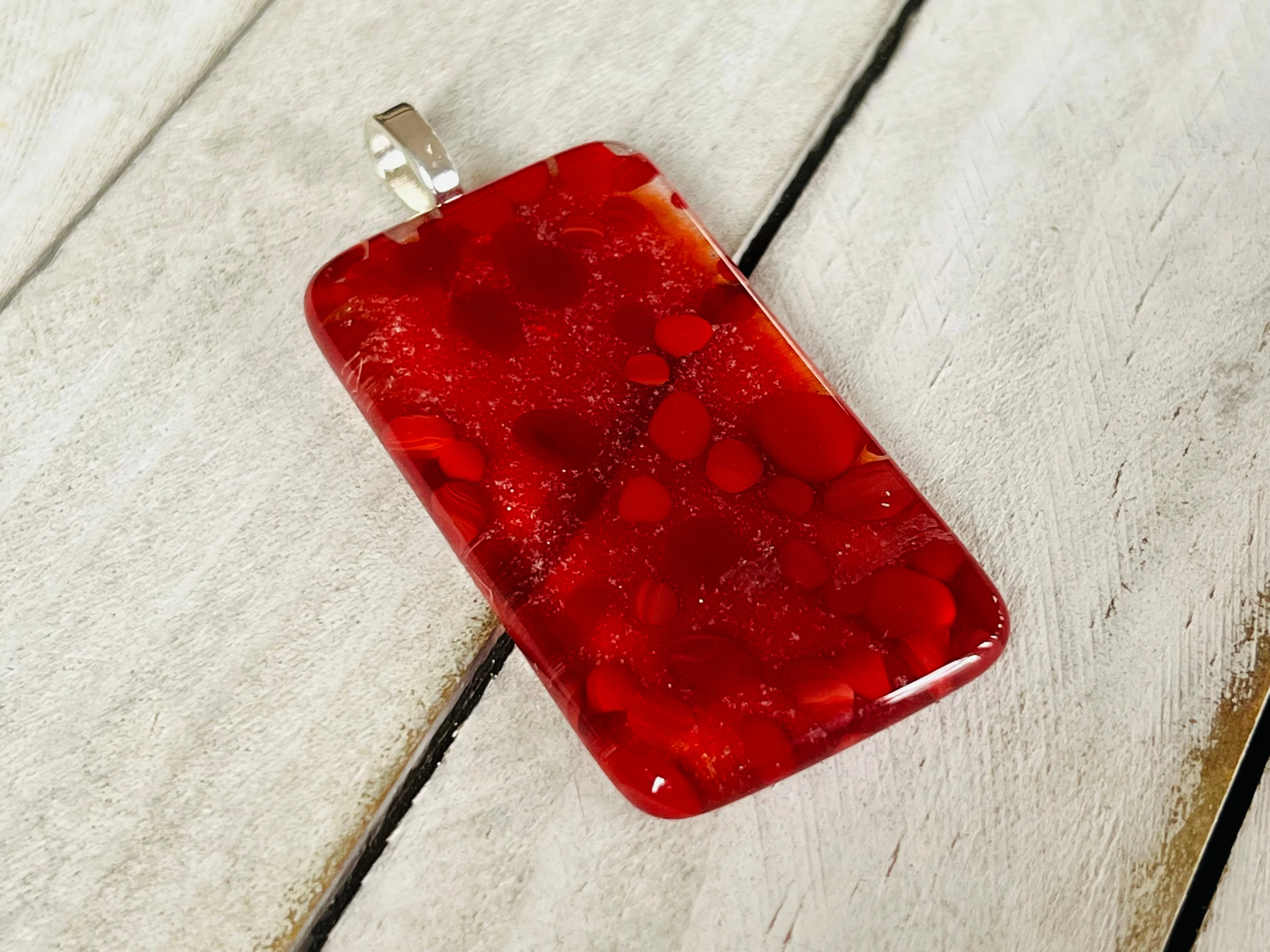 Pendant~Red Lipstick Lady